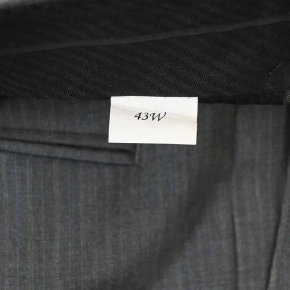 Kilburne & Fitch 48L 42x32 Gray Striped Mens Jacket Pants Suit